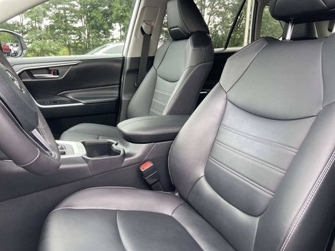 Used 2025 Toyota RAV4 XLE Premium w/ Weather Package FWD image 27
