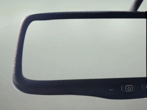 Used 2013 Chevrolet Avalanche LT w/ All-Star Edition image 24