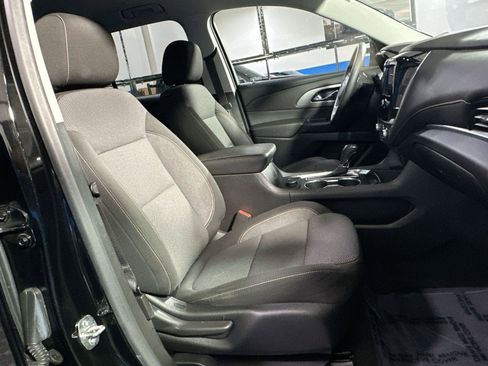 Used 2020 Chevrolet Traverse LS w/ LPO, Floor Liner Package image 38