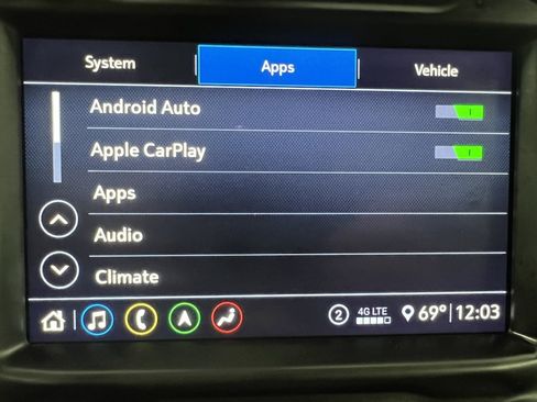 Used 2020 GMC Sierra 3500 Denali w/ Denali Ultimate Package image 38