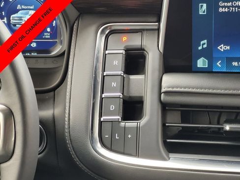 Used 2023 Chevrolet Tahoe Z71 AWD/4WD image 17
