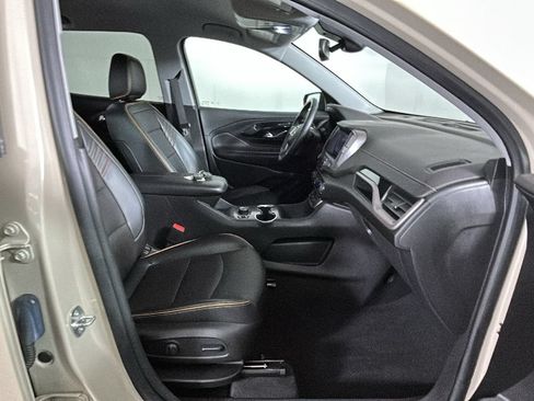 Used 2023 GMC Terrain AT4 AWD/4WD image 31