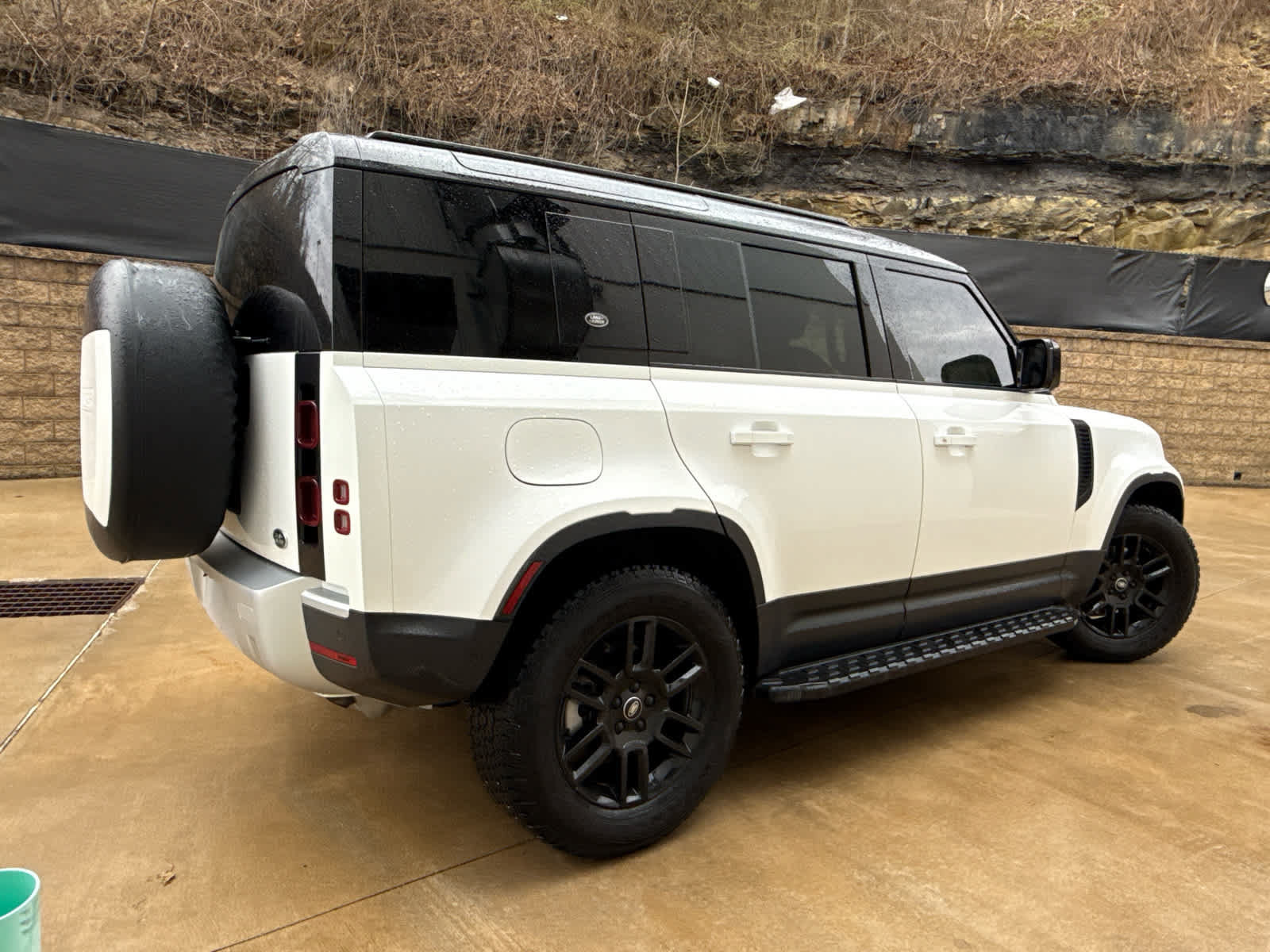 Certified 2023 Land Rover Defender 110 S AWD/4WD image 3