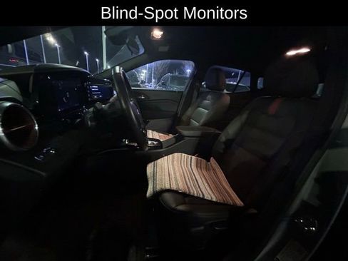 Used 2024 Chevrolet Trax RS w/ Driver Confidence Package image 8