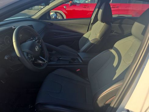 Used 2025 Hyundai Elantra N Line FWD image 9