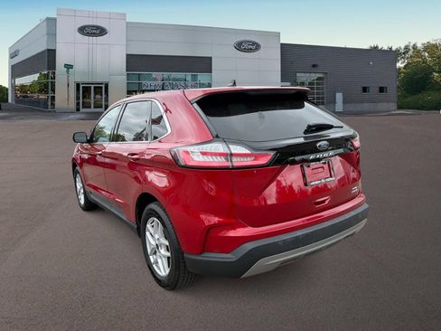Used 2024 Ford Edge SEL AWD/4WD image 8
