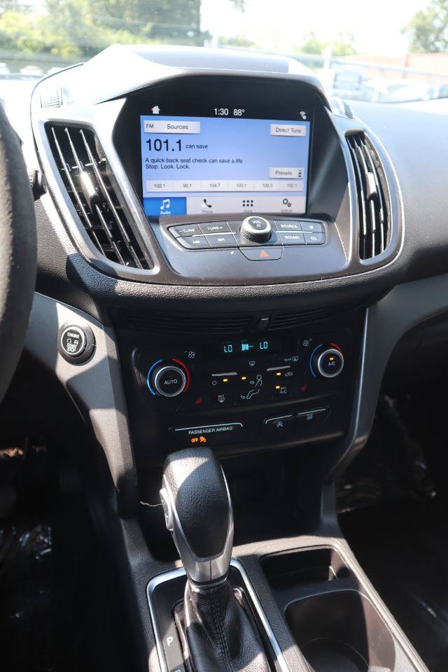 Used 2019 Ford Escape SE FWD image 21