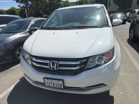 Used 2017 Honda Odyssey EX-L image 3