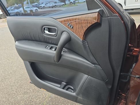 Used 2019 Nissan Armada SL w/ Premium Package RWD image 27