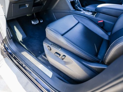 Used 2019 Volkswagen Atlas SEL R-Line image 14