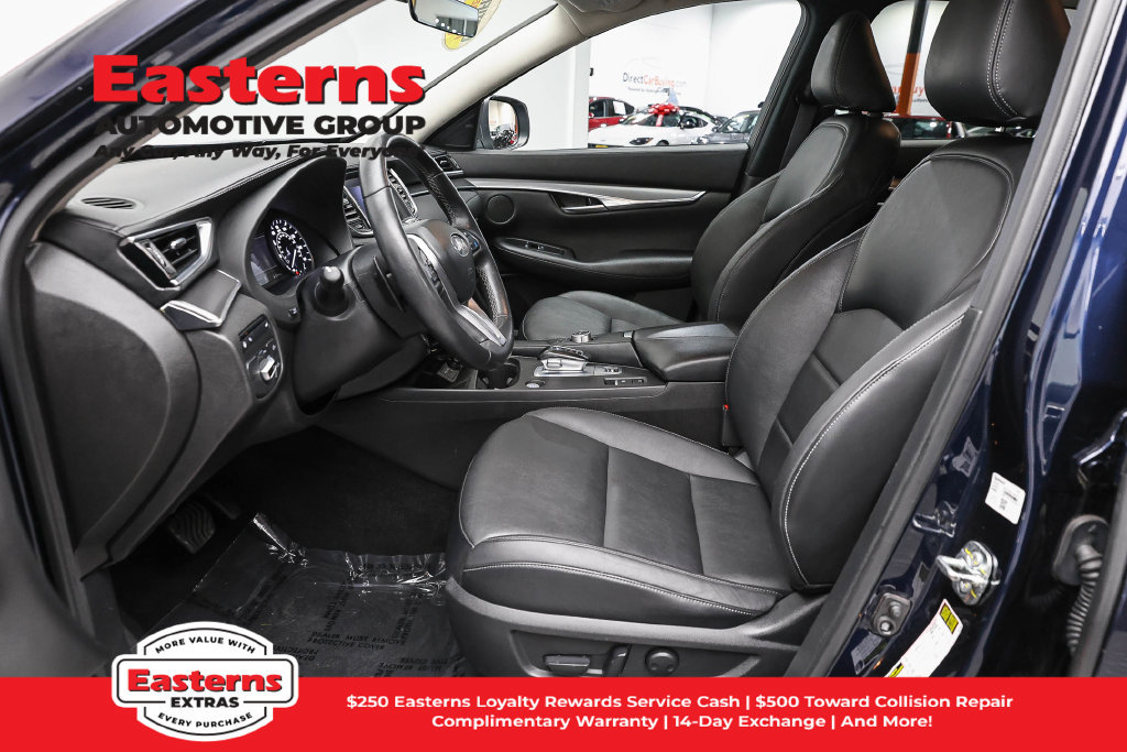 Used 2023 INFINITI QX50 Pure AWD/4WD image 14