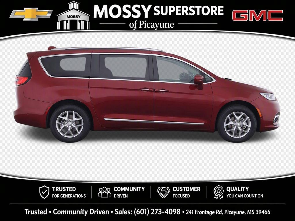 Used 2019 Chrysler Pacifica Touring-L Plus w/ Advanced Safetytec Group FWD image 10