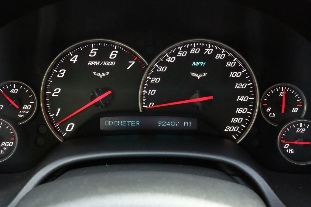 Used 2005 Chevrolet Corvette Convertible w/ Preferred Equipment Group RWD image 12
