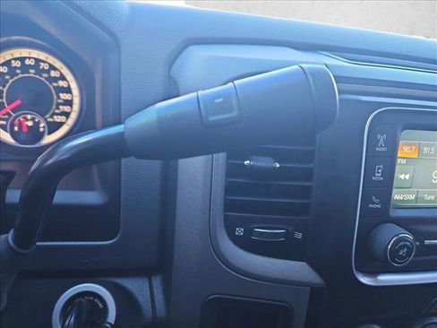 Used 2017 RAM 2500 Tradesman w/ Chrome Appearance Group image 11