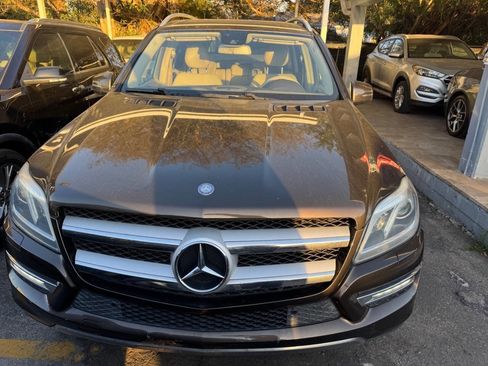 Used 2016 Mercedes-Benz GL 450 GL 450 4MATIC AWD 4dr SUV image 7