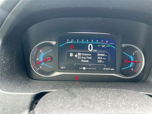 Used 2022 Honda Pilot Elite image 19