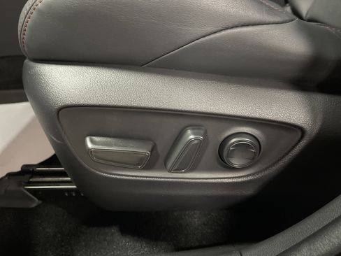 Used 2022 Toyota RAV4 XSE image 11