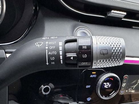 Used 2025 Genesis GV70 3.5T Sport w/ Sport Advanced Package image 34