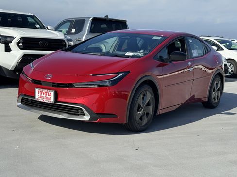 New 2026 Toyota Prius Plug-In Hybrid image 11