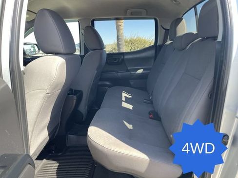 Used 2022 Toyota Tacoma SR AWD/4WD image 22