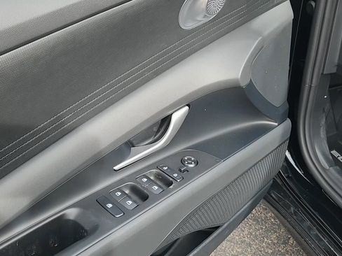 New 2026 Hyundai Elantra SE image 7