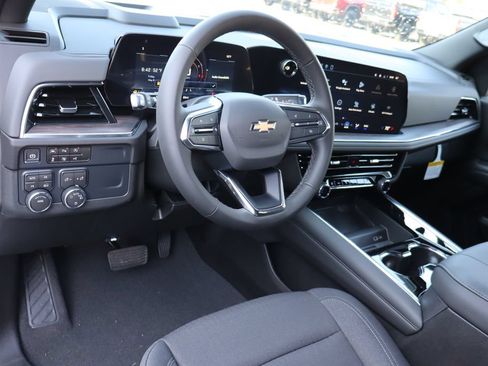 New 2026 Chevrolet Tahoe LS w/ LPO, Dark Essentials Package AWD/4WD image 6