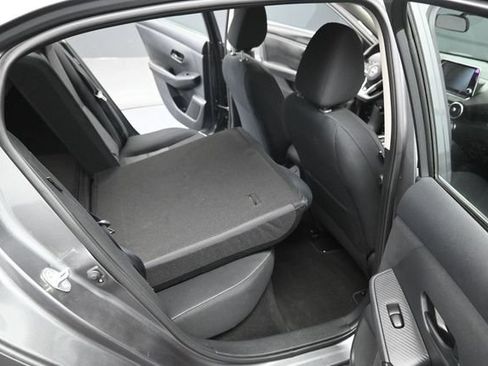 Used 2025 Nissan Sentra SV FWD image 27