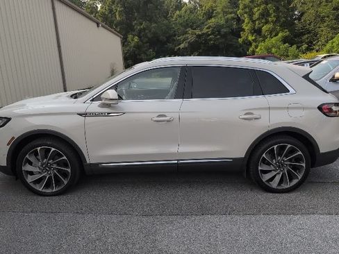 Used 2023 Lincoln Nautilus Reserve w/ Equipment Group 201A AWD/4WD image 4
