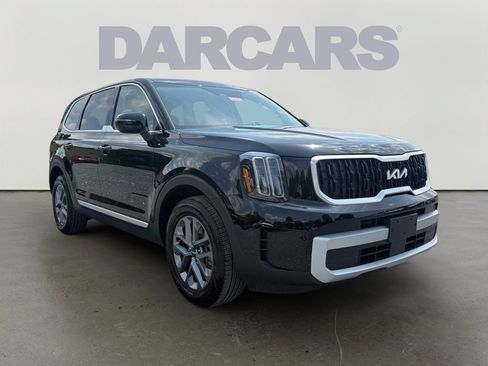 Certified 2025 Kia Telluride LX FWD image 1