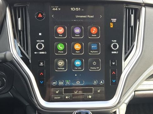 Certified 2025 Subaru Outback Limited image 3