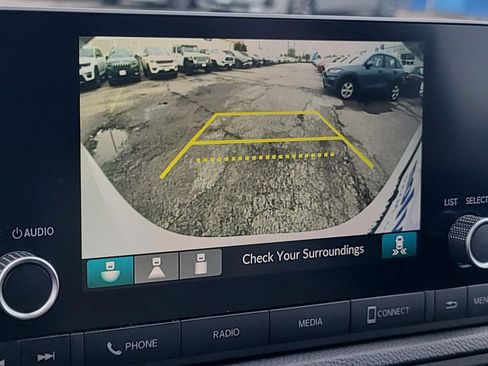 Used 2023 Honda CR-V EX image 25