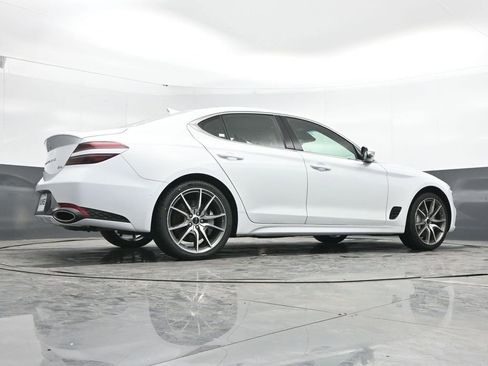 Used 2024 Genesis G70 2.5T image 38