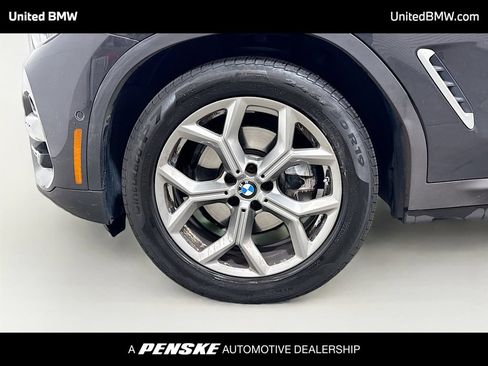 Used 2021 BMW X3 sDrive30i w/ Executive Package RWD image 2