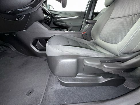 Used 2023 Chevrolet Bolt EUV LT FWD image 14