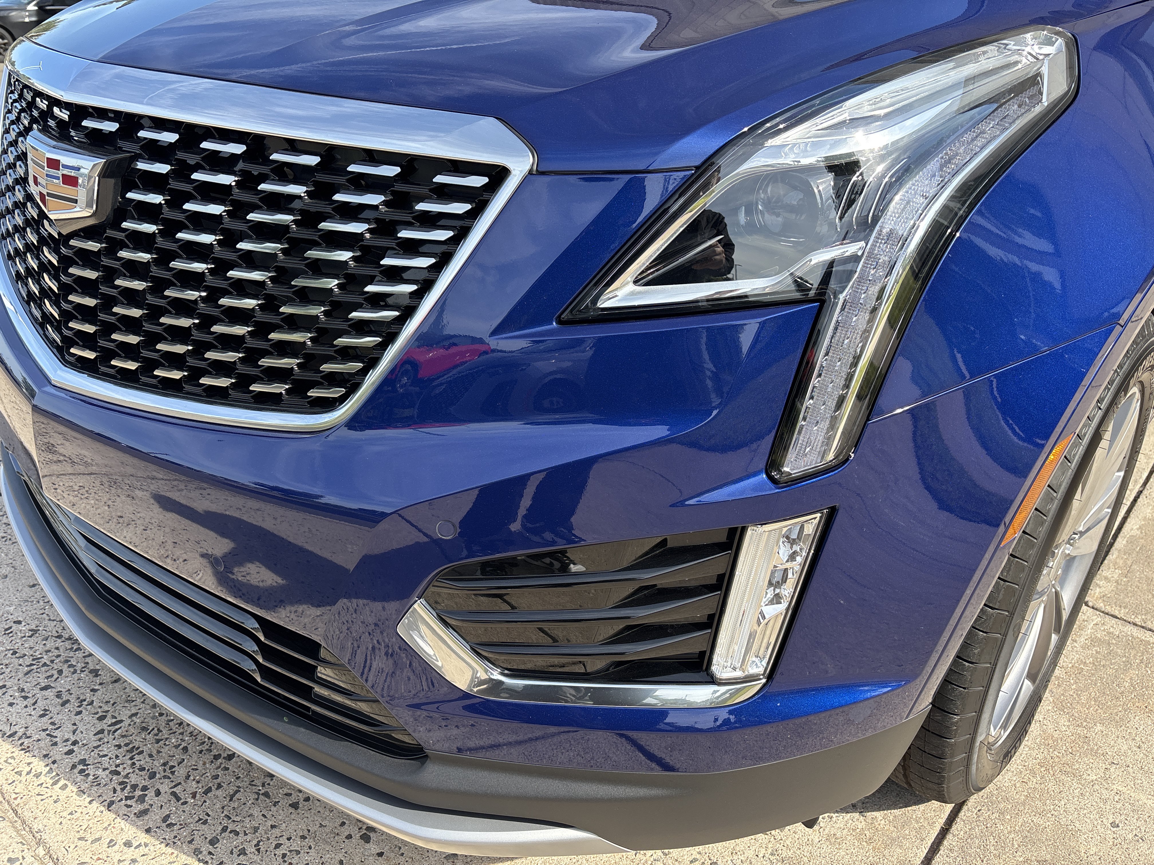 Used 2025 Cadillac XT5 Premium Luxury AWD/4WD image 16