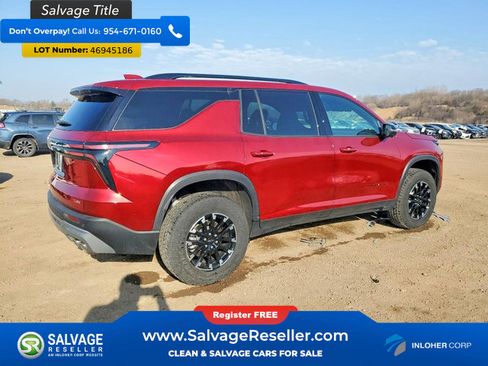 Used 2024 Chevrolet Traverse Z71 w/ LPO, Floor Liner Package AWD/4WD image 4