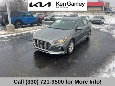 Used 2019 Hyundai Sonata SE image 2