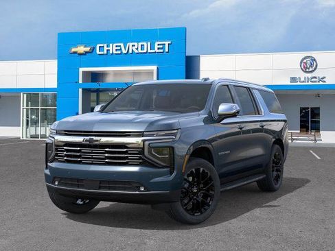 New 2026 Chevrolet Suburban Premier image 38