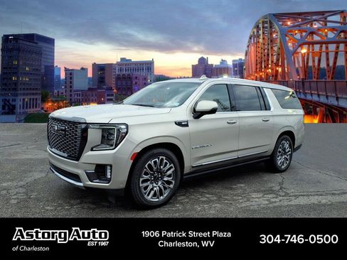 Used 2023 GMC Yukon XL Denali Ultimate image 7