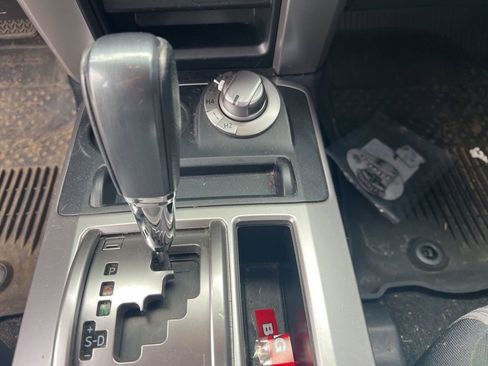 Used 2019 Toyota 4Runner SR5 image 10