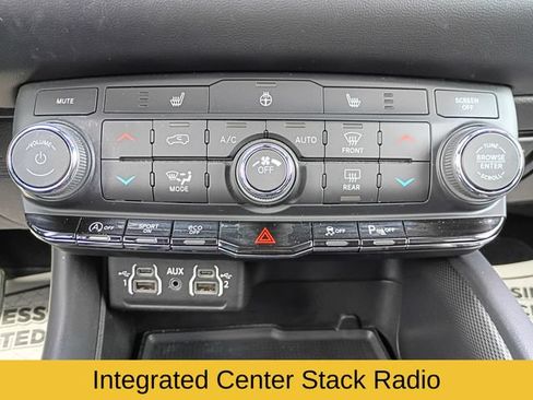 Used 2023 Dodge Durango GT AWD/4WD image 17