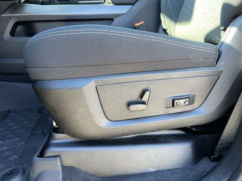 New 2025 RAM 3500 Big Horn image 12