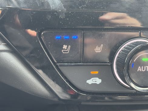 Certified 2025 Honda Accord Touring image 33