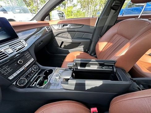 Used 2016 Mercedes-Benz CLS 400 4MATIC image 27