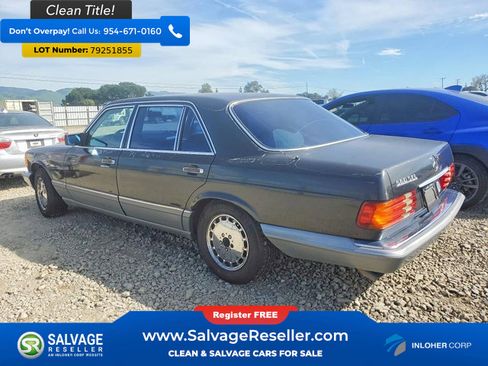 Used 1988 Mercedes-Benz 560 SEL image 3