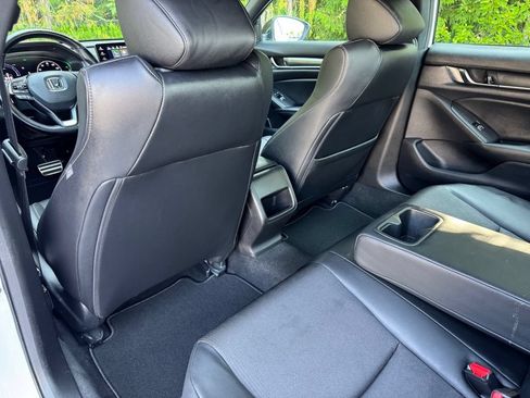Used 2022 Honda Accord Sport image 14