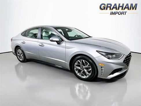 Used 2023 Hyundai Sonata SEL w/ Cargo Package FWD image 1