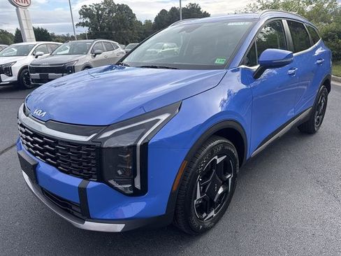New 2026 Kia Sportage EX image 3