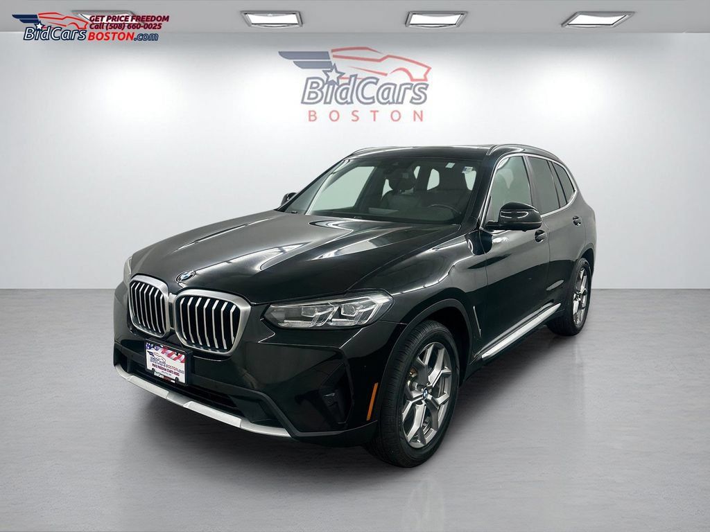 Used 2023 BMW X3 xDrive30i AWD/4WD image 1