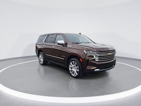 Used 2023 Chevrolet Tahoe High Country w/ LPO, Illumination Package image 2